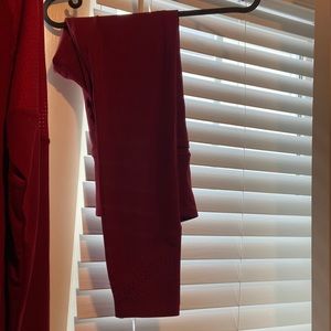 Work out outfit never been worn. Size M Joy lab